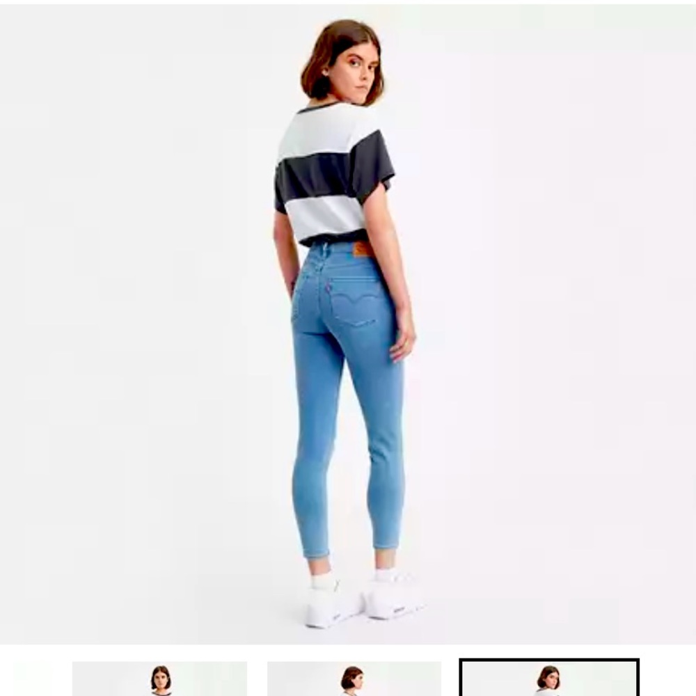 Levi's 720 High Rise Super Skinny Crop Jeans 30